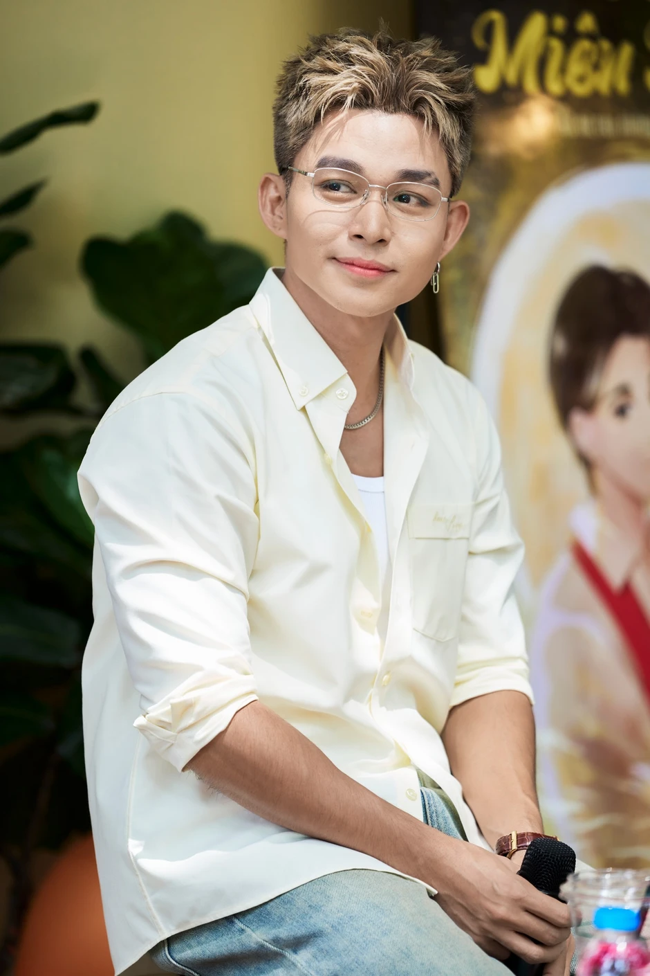 Nước đi sai lầm của Jun Phạm: Hỏng cả hình ảnh đẹp từ Gia đình Haha