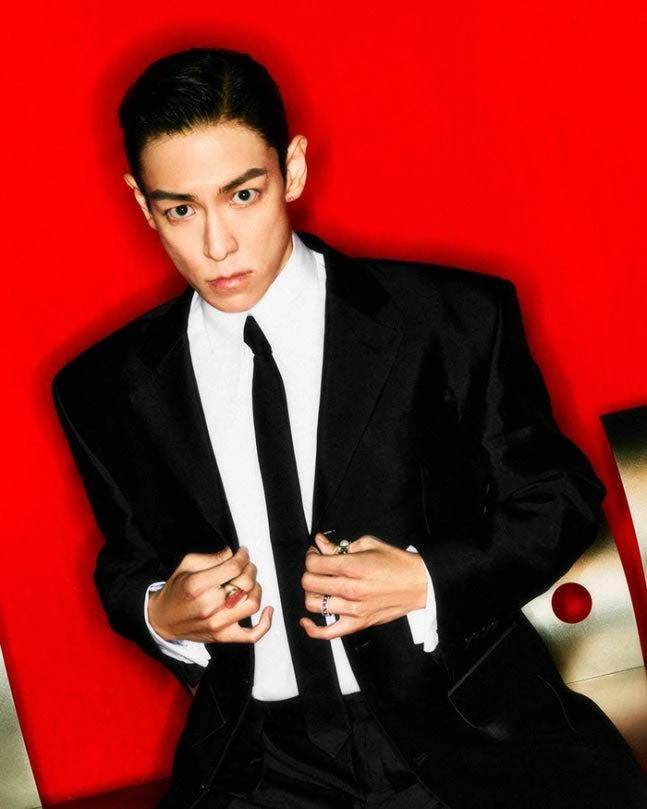 Ông hoàng showbiz hết thời bị đài quốc gia cấm sóng, có ngày chỉ bán được 779 album