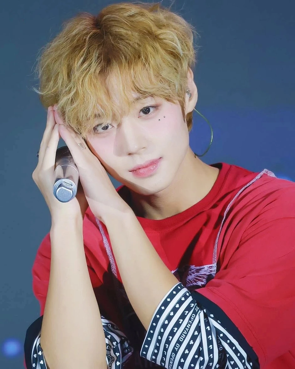 Park Ji Hoon - ca sĩ thần tượng thành tài tử gây sốt