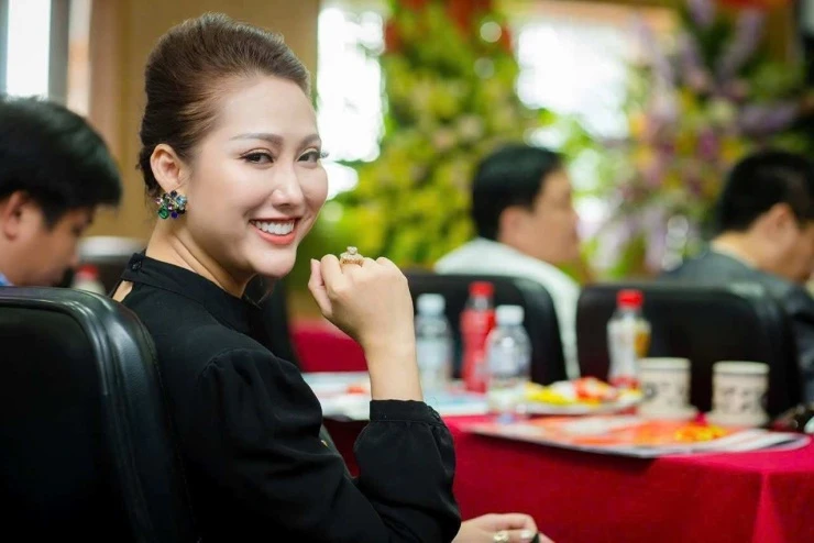 Phi Thanh Vân sau đổ vỡ: Quốc tịch không quyết định tuổi thọ của hôn nhân