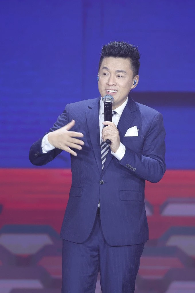 Phong độ của Lam Trường ở tuổi 52 Phong độ của Lam Trường ở tuổi 52