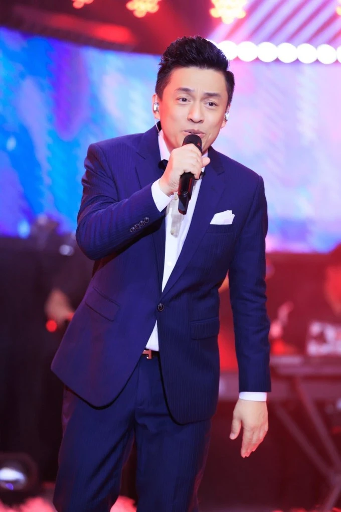Phong độ của Lam Trường ở tuổi 52 Phong độ của Lam Trường ở tuổi 52