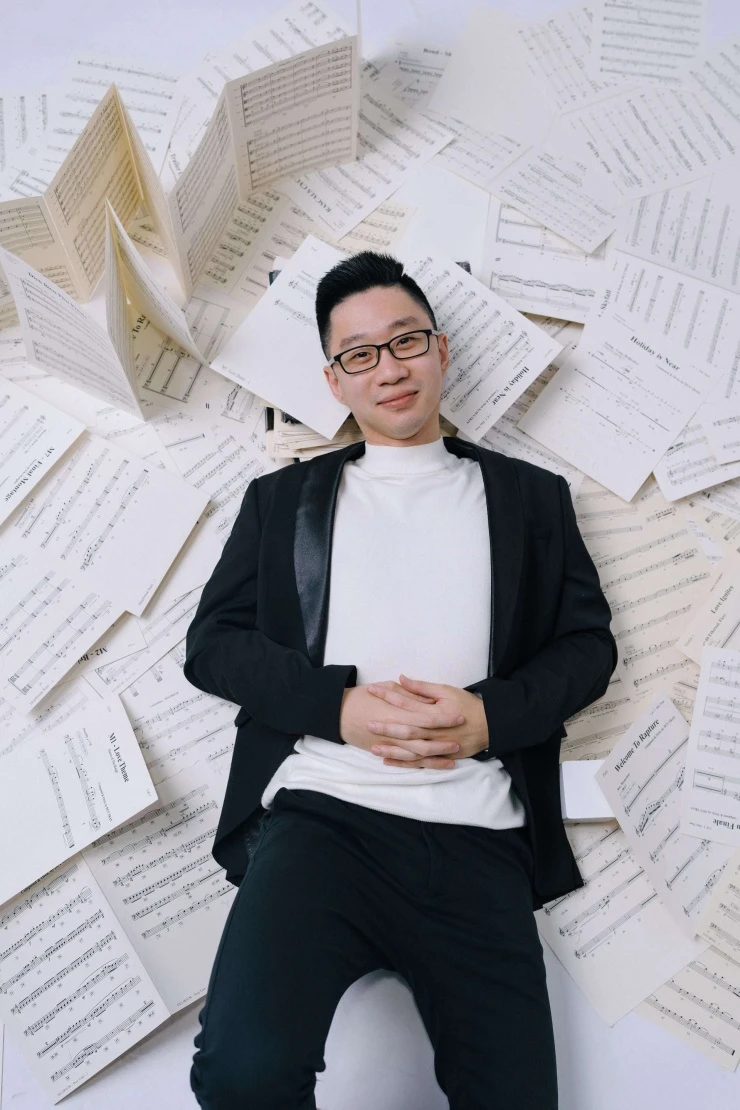 Phù thủy âm nhạc mang bản sắc Việt vươn tầm Grammy Phù thủy âm nhạc mang bản sắc Việt vươn tầm Grammy