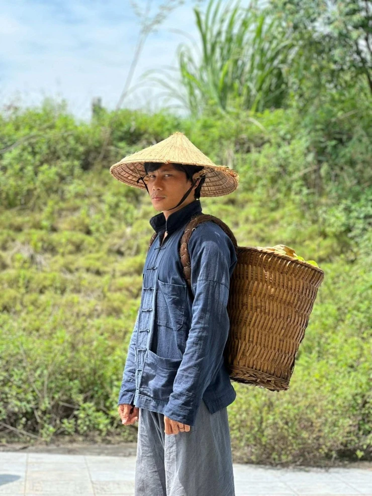 Phương Nam “Mưa đỏ” liên tục phải hành xác vì vai diễn, từ giảm 15kg đến tăng 10kg rồi lại ép cân cấp tốc Phương Nam “Mưa đỏ” liên tục phải hành xác vì vai diễn, từ giảm 15kg đến tăng 10kg rồi lại ép cân cấp tốc