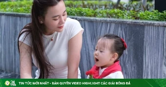 Phương Oanh tận hưởng kỳ nghỉ lễ bên cặp song sinh