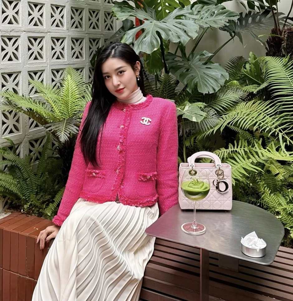 Quá khứ của Á hậu Huyền My Quá khứ của Á hậu Huyền My