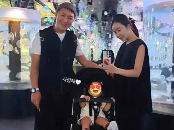 Quá thương tâm: Nam diễn viên qua đời đột ngột ngay trước ngày khai trương nhà hàng của mình, để lại con gái 3 tuổi mắc bệnh tim Quá thương tâm: Nam diễn viên qua đời đột ngột ngay trước ngày khai trương nhà hàng của mình, để lại con gái 3 tuổi mắc bệnh tim