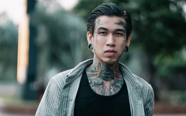 Quán quân Rap Việt chấm album của Quán quân Anh Trai Say Hi 1 sao