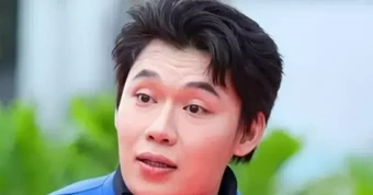 Quang Trung, Anh Tú thông báo khẩn