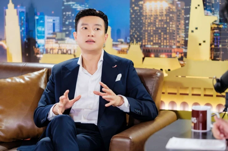 Quốc Trường: 10 năm đóng chính vẫn không nổi tiếng Quốc Trường: 10 năm đóng chính vẫn không nổi tiếng