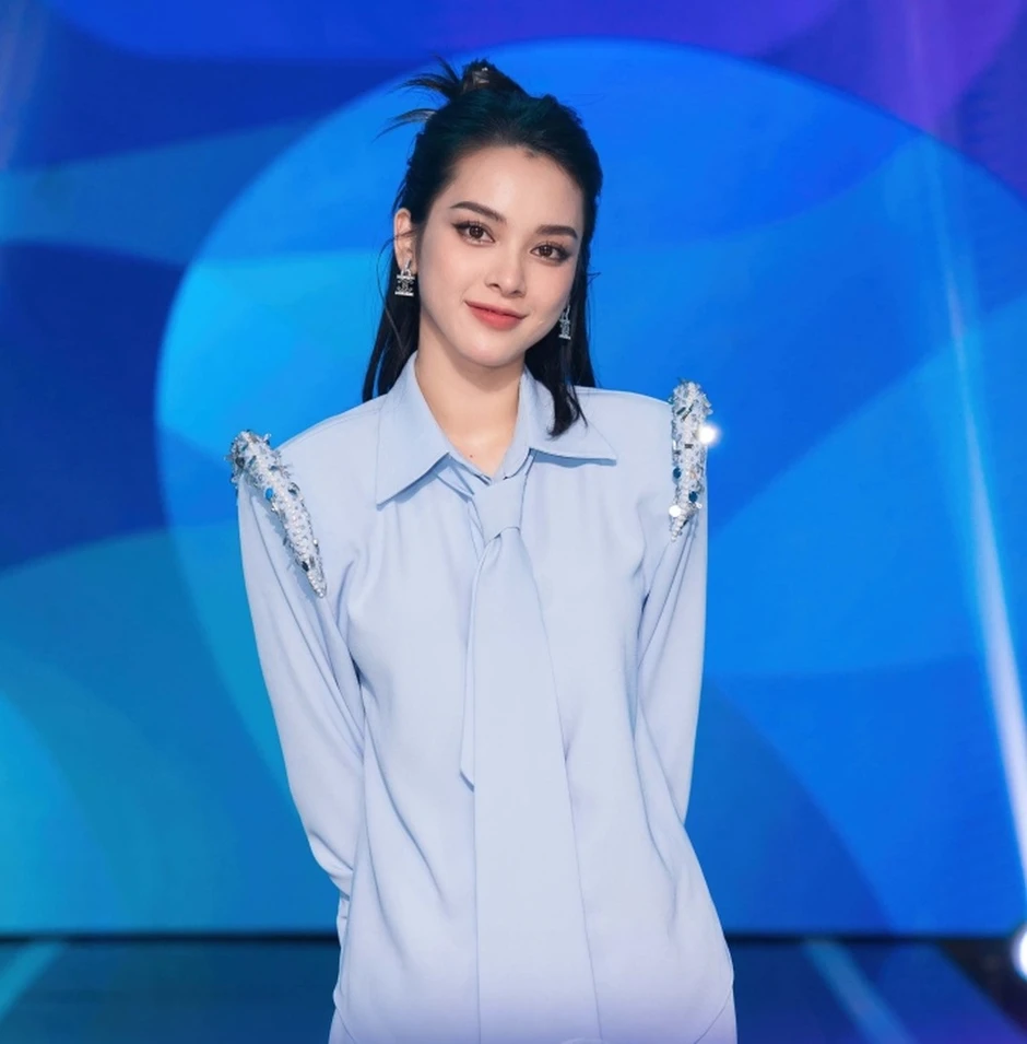 Quỳnh Lương làm mẹ từ năm 18 tuổi, nhan sắc xinh đẹp nhưng cuộc đời lắm truân chuyên