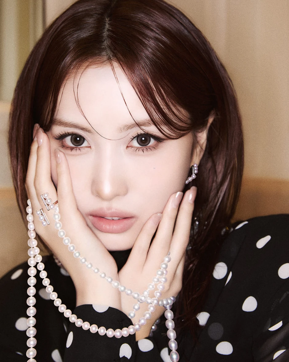 Sana và Momo (TWICE) thắng tuyệt đối trend hot nhất giới thể thao, trí tuệ nhân tạo phải chào thua