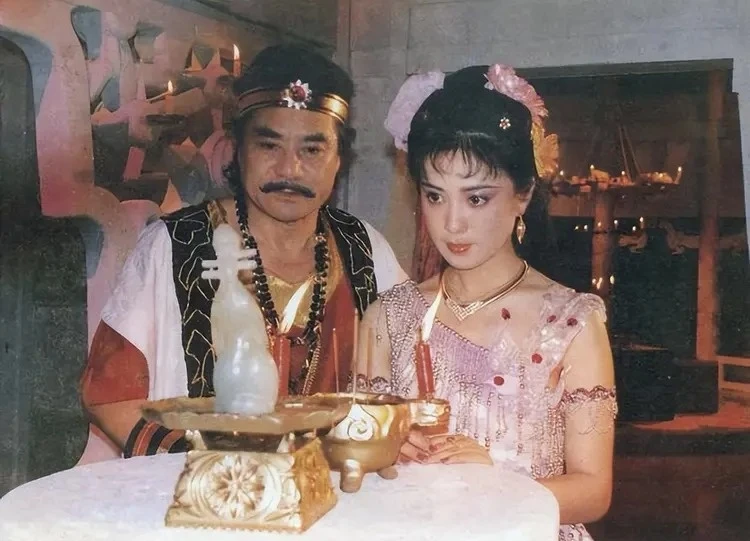 Sao nữ bị bắt vì mở tiệc ma túy đá: Sử dụng chất cấm vì buồn tình, từng đi cai nghiện sau 2 tháng sa ngã nhưng bất thành