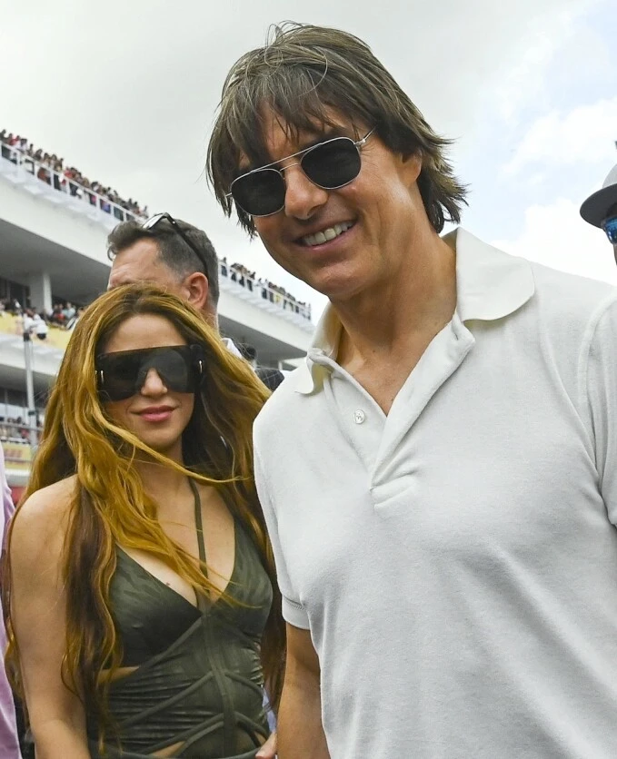 Shakira tái ngộ tình tin đồn Tom Cruise