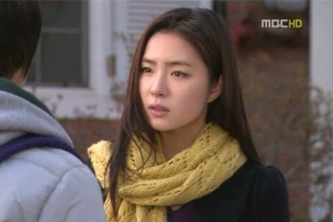 Shin Se Kyung: Từng diễn xuất nhạt, đơ trước khi gây bất ngờ tại Baeksang
