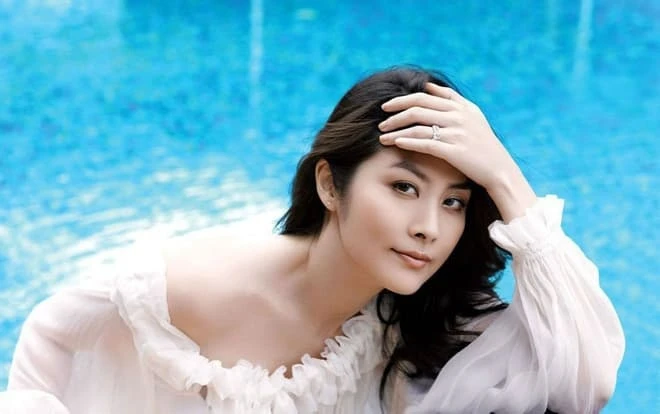 Showbiz có mỹ nhân không ai dám đắc tội là công chúa gia tộc 300.000 tỷ