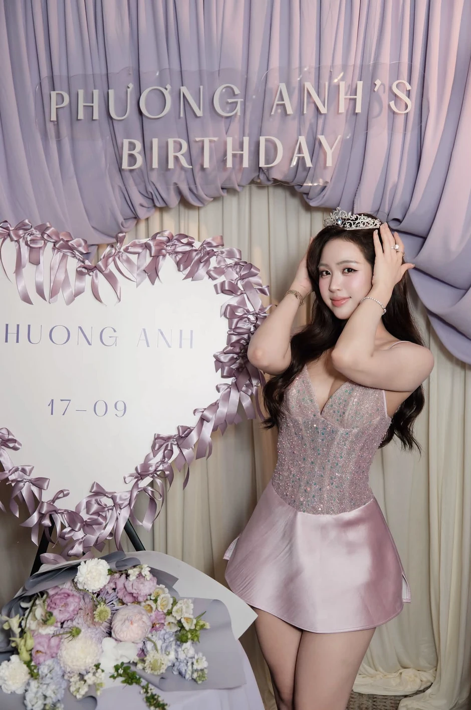 Sinh nhật rực rỡ, Lê Phương Anh tiếp tục "đốn tim" CĐM với nhan sắc ấn tượng Sinh nhật rực rỡ, Lê Phương Anh tiếp tục "đốn tim" CĐM với nhan sắc ấn tượng