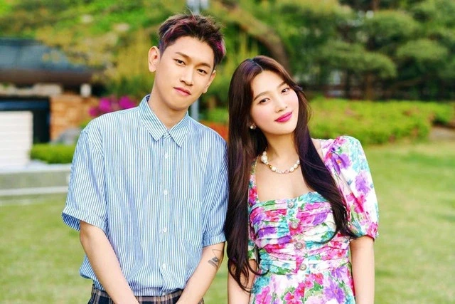 Sợ tương lai hết thời không kiếm ra tiền, nữ ca sĩ nhanh trí học một nghề mà ít ai để ý Sợ tương lai hết thời không kiếm ra tiền, nữ ca sĩ nhanh trí học một nghề mà ít ai để ý