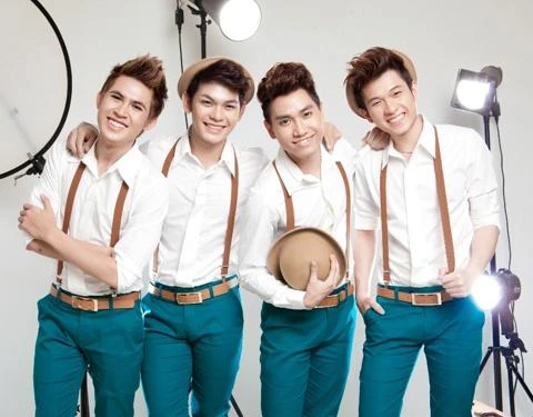 Sơn Ngọc Minh và chuỗi ồn ào Sơn Ngọc Minh và chuỗi ồn ào