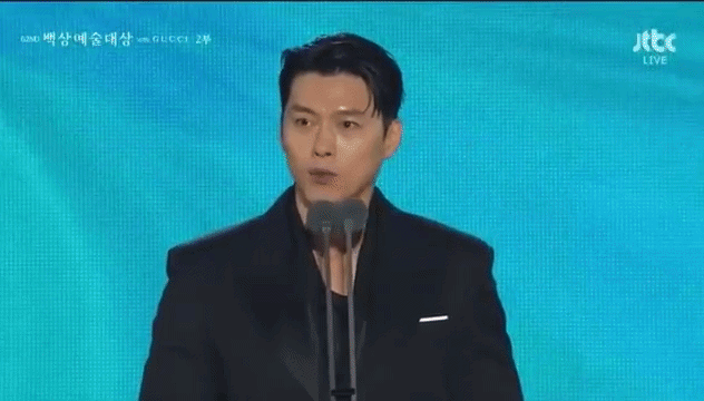 Son Ye Jin - Hyun Bin “vụng trộm” không thể giấu!