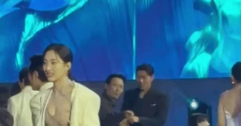 Son Ye Jin - Hyun Bin “vụng trộm” không thể giấu!