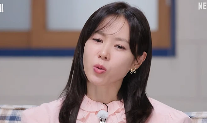 Son Ye Jin tiết lộ lý do luôn che mặt Hyun Bin khi đăng ảnh chụp chung