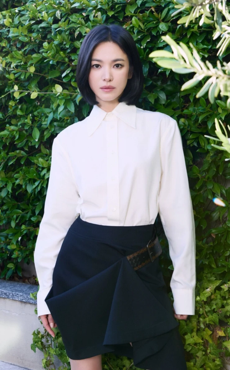 Song Hye Kyo tận hưởng những ngày nắng ở Milan Song Hye Kyo tận hưởng những ngày nắng ở Milan