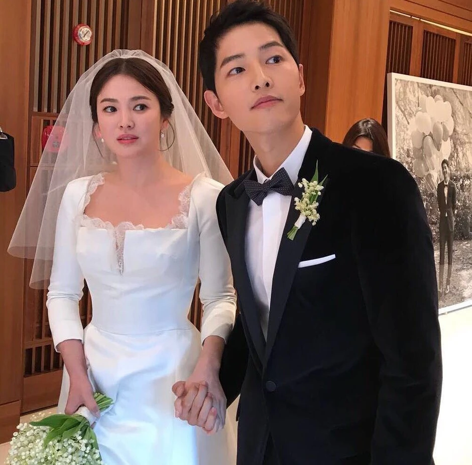 Song Joong Ki tung vô số đòn hạ Song Hye Kyo hậu ly hôn, đâu ngờ tự gánh đủ