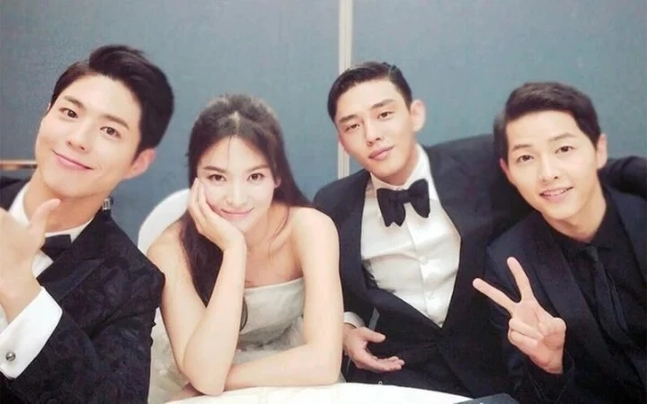 Song Joong Ki tung vô số đòn hạ Song Hye Kyo hậu ly hôn, đâu ngờ tự gánh đủ
