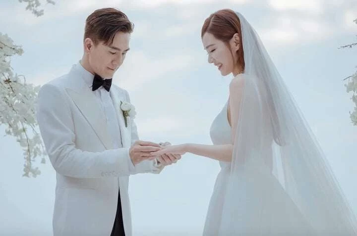 Tài tử có cát-xê cao nhất nhì TVB, từng bị bạn gái Á hậu phản bội giờ ra sao?