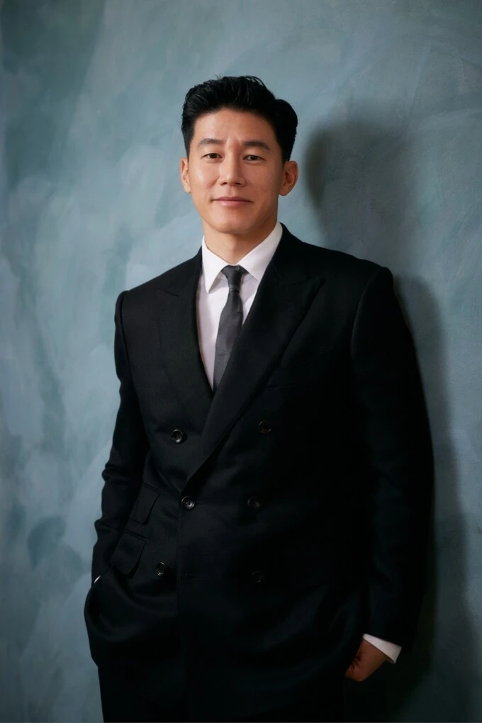 Tài tử Kim Mu Yeol vươn lên từ nghèo khó