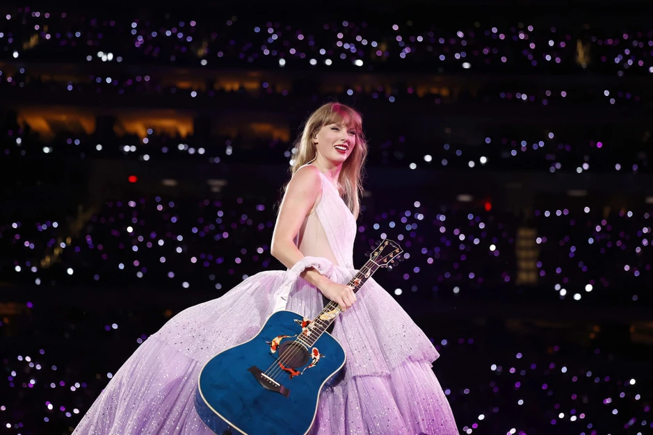 Taylor Swift lọt top nhạc sĩ vĩ đại nhất còn sống Taylor Swift lọt top nhạc sĩ vĩ đại nhất còn sống