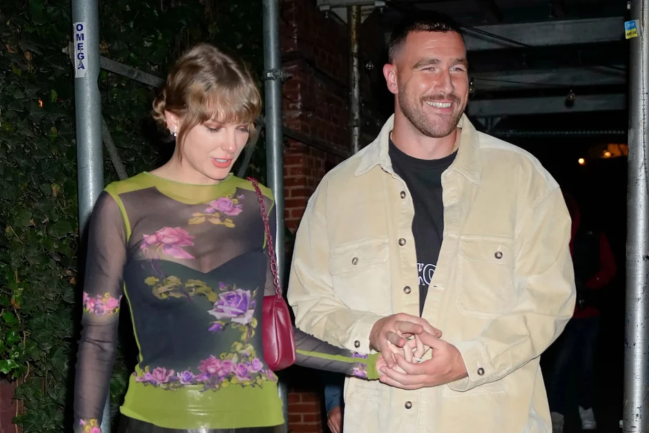 Taylor Swift và bạn trai 1m96 tổ chức đám cưới rồi mà không ai hay biết? Taylor Swift và bạn trai 1m96 tổ chức đám cưới rồi mà không ai hay biết?