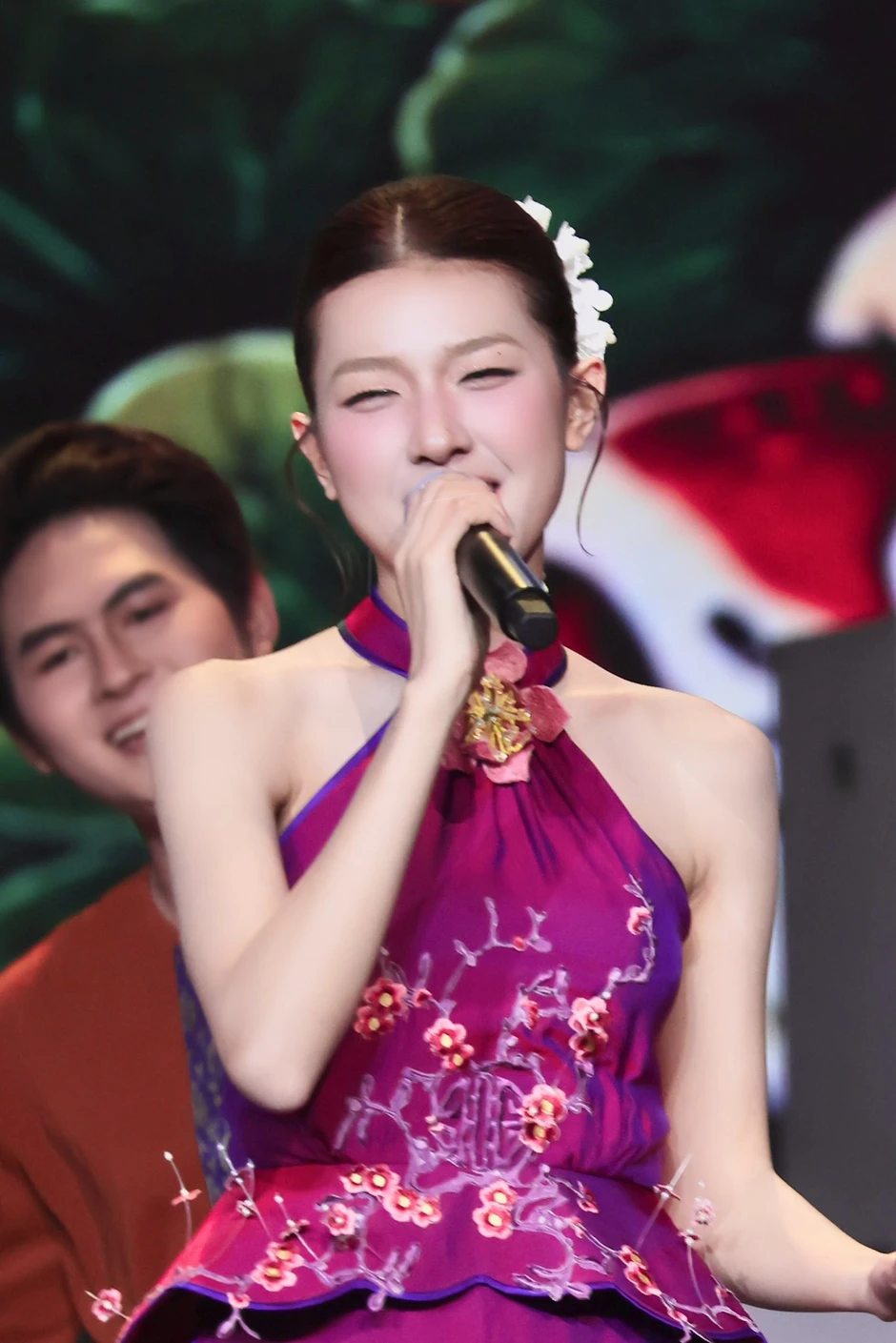 Thái độ của Lamoon khi lộ diện sau ồn ào đời tư Thái độ của Lamoon khi lộ diện sau ồn ào đời tư