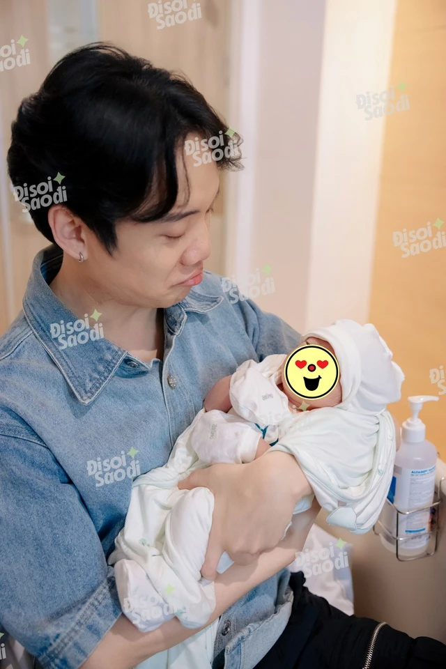 Thái độ của Trâm Anh trước màn lên tiếng dồn dập của JustaTee