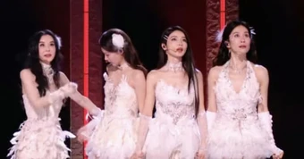 Thảm hoạ mới của show Trung có Trang Pháp tham gia: Vocal "kinh thiên động địa", mỹ nhân hát dở nhất showbiz đã có đối thủ