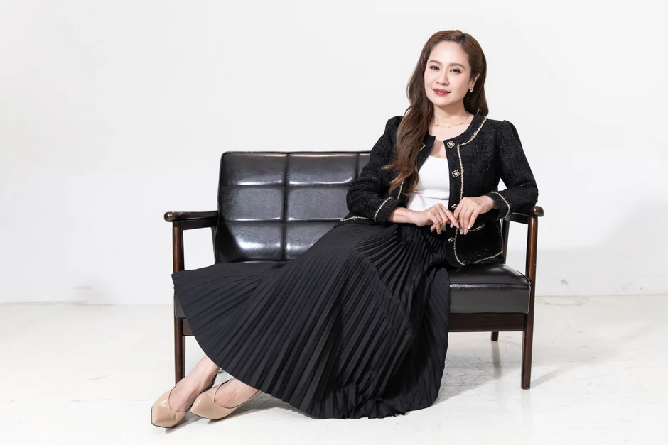 Thanh Thuý: "Có người hỏi vợ chồng tôi có lục đục ly dị không, lúc đó tôi không dám nói"