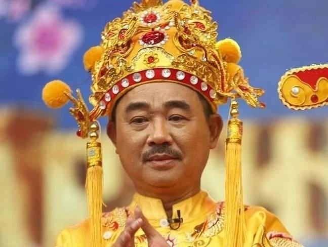 Thay đổi của NS Quốc Khánh tại Táo quân 2026 Thay đổi của NS Quốc Khánh tại Táo quân 2026