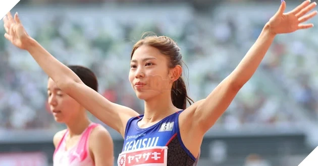Thi đấu đỉnh cao nhưng không quên "đu idol": Nữ VĐV điền kinh Nhật Bản gây sốt khi "bật mode fan cứng" Nogizaka46 ngay trước vạch xuất phát chung kết ASIAD 2026