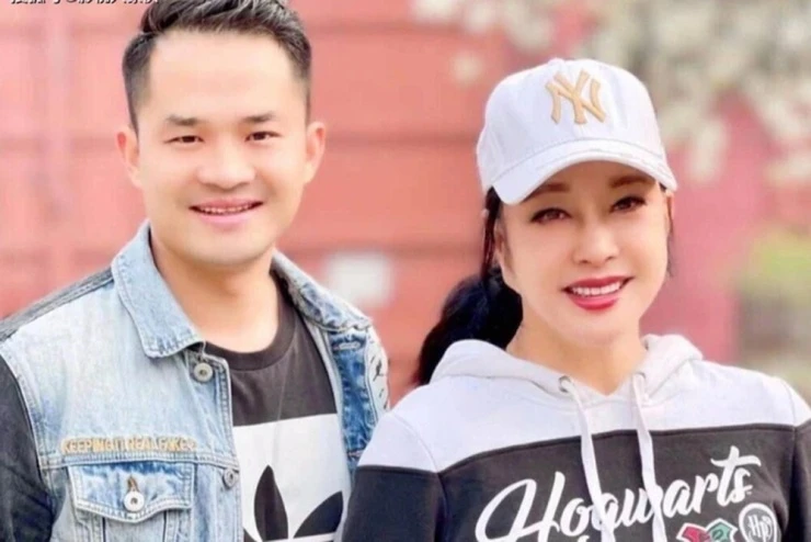 Thực hư Lưu Hiểu Khánh bị tình cũ kém 38 tuổi vượt ngàn cây số đến Bắc Kinh đòi nợ Thực hư Lưu Hiểu Khánh bị tình cũ kém 38 tuổi vượt ngàn cây số đến Bắc Kinh đòi nợ