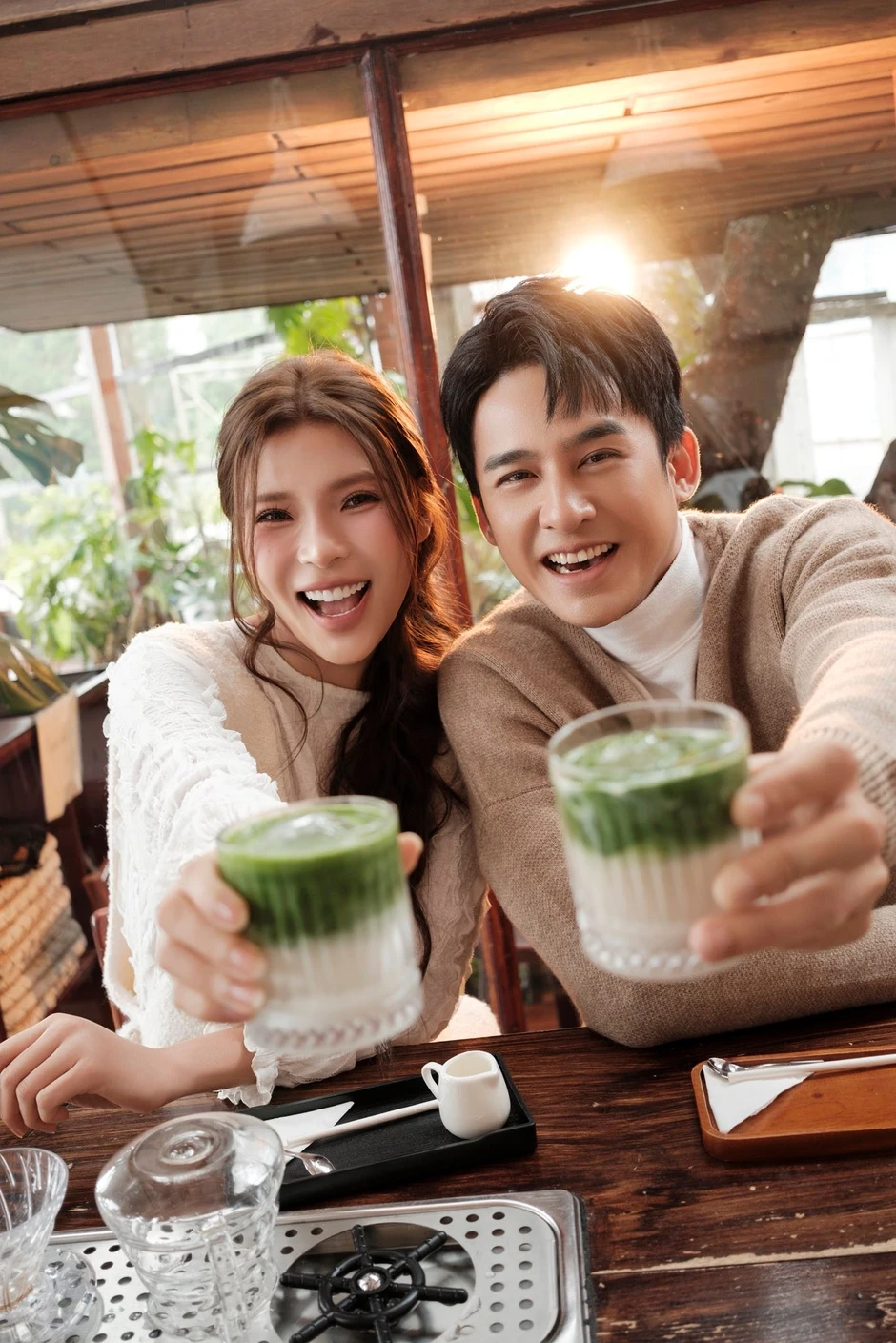 Thuý Diễm mệt mỏi vì Lương Thế Thành Thuý Diễm mệt mỏi vì Lương Thế Thành