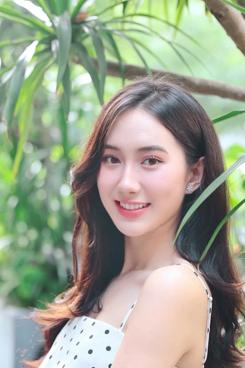 Tiểu tam gây tranh cãi phim Việt giờ vàng là thủ khoa Đại học Sân khấu - Điện ảnh Hà Nội
