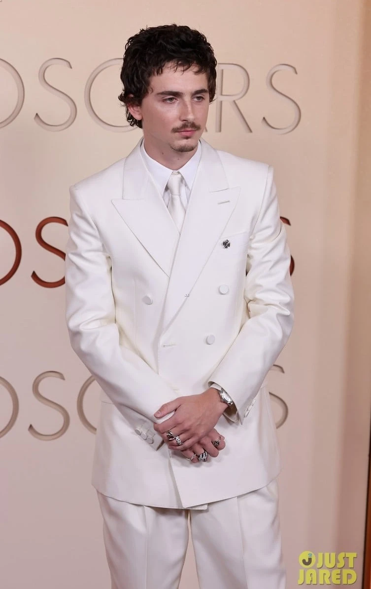 Timothée Chalamet ơi, đúng là "họa từ miệng mà ra"! Timothée Chalamet ơi, đúng là "họa từ miệng mà ra"!