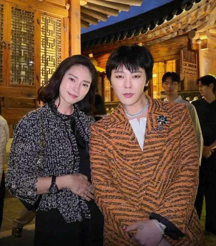 Tin showbiz 24h: Quách Tuấn Du tới bệnh viện xét nghiệm ma túy, dàn sao mừng sinh nhật Hà Kiều Anh