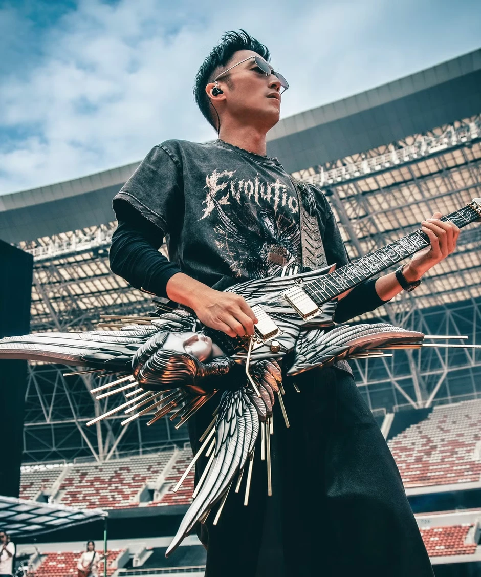 Tỉnh Hồ Nam kiếm bộn tiền nhờ Tạ Đình Phong