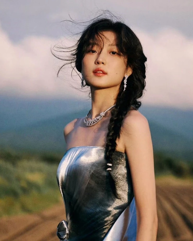 Tôn Thiên - từ cô gái 7 năm học ballet đến nữ chính gây sốt “Đầu xuân tươi sáng”