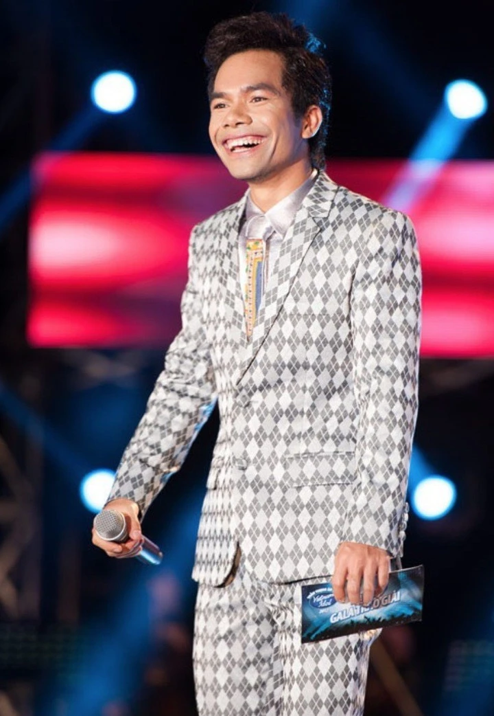 Top 4 Vietnam Idol 2012: Người đăng quang quốc tế, người về quê kín tiếng