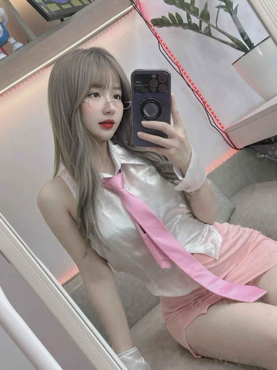 Trót mê đắm nhan sắc chị Hằng này, ai nhấn vào link sẽ còn bất ngờ hơn! Trót mê đắm nhan sắc chị Hằng này, ai nhấn vào link sẽ còn bất ngờ hơn!