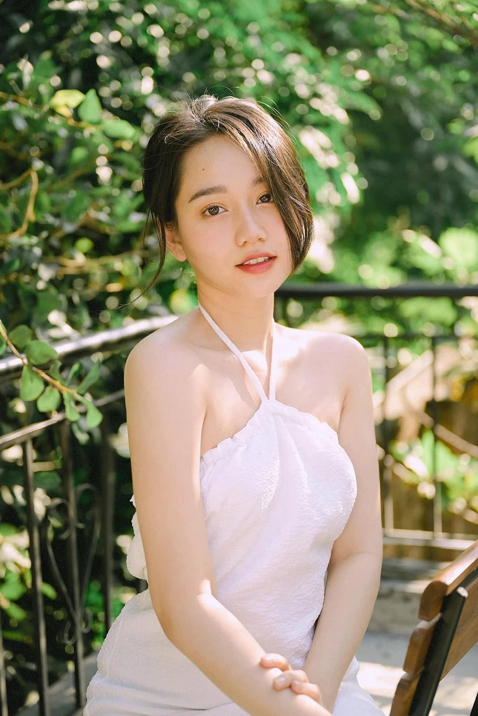 Trúc Anh "Mắt Biếc" tái xuất, visual thăng hạng rõ rệt