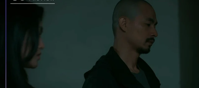 Trùm ma túy Lão Công (NSƯT Hồ Phong) hoảng sợ nghi ngờ xe bị gài bom Trùm ma túy Lão Công (NSƯT Hồ Phong) hoảng sợ nghi ngờ xe bị gài bom